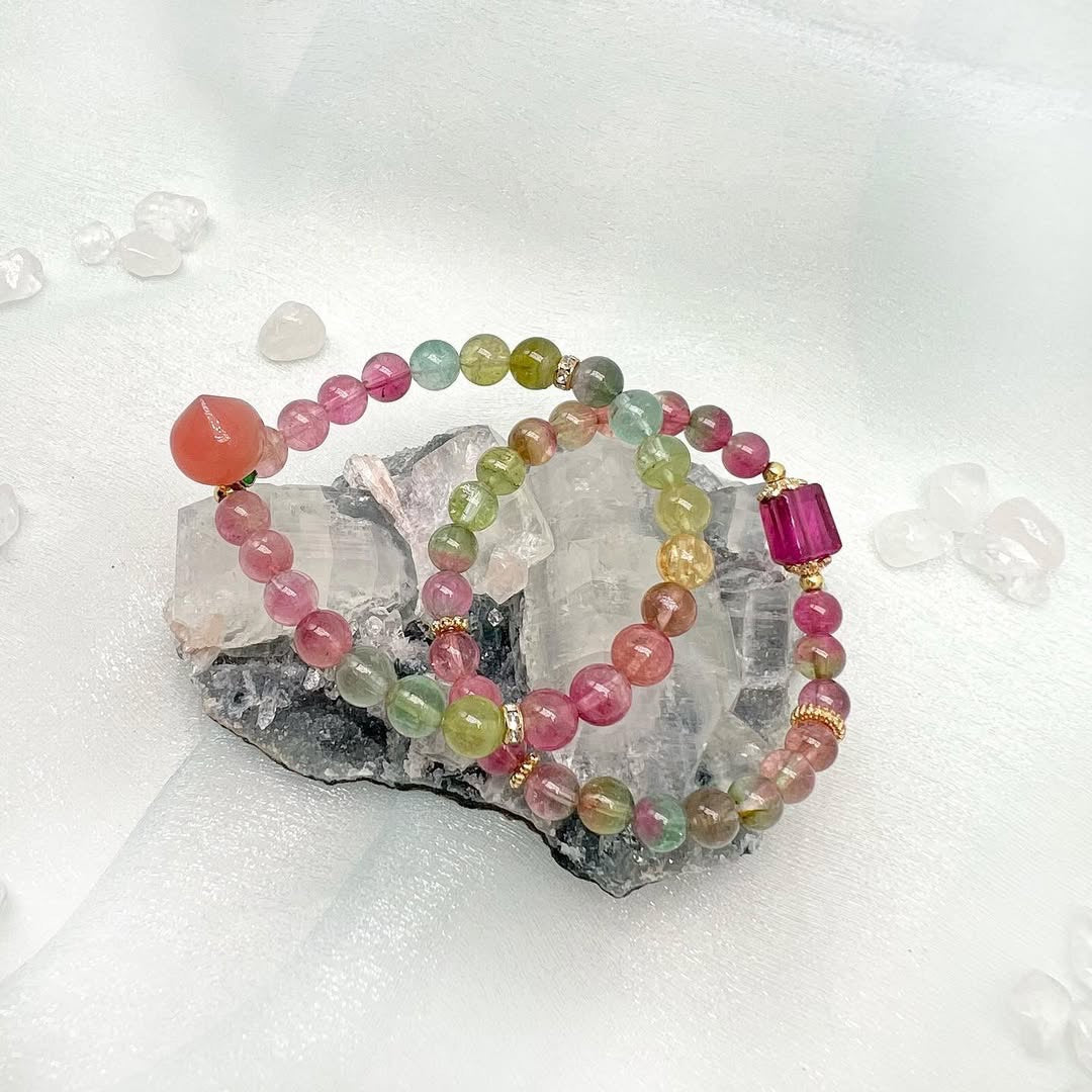 冰川深海湖水藍綠魚眼